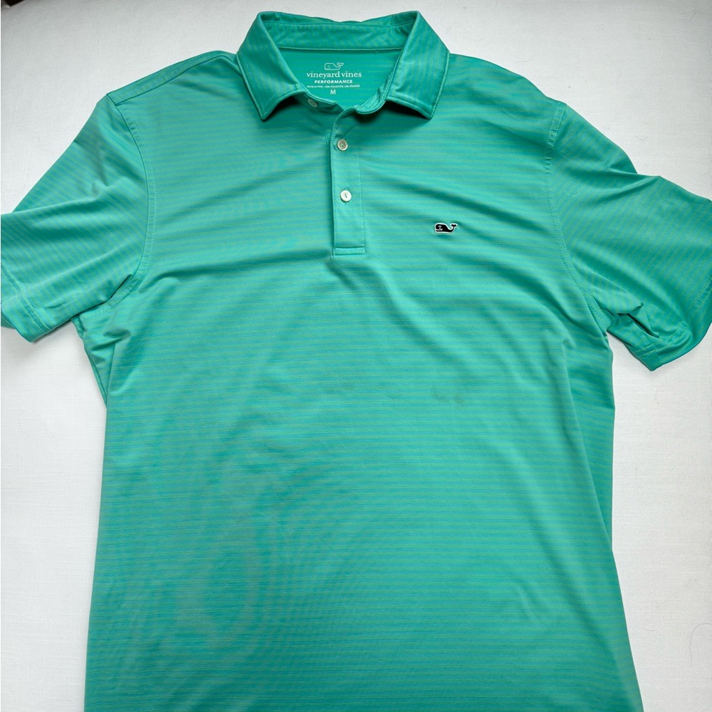 Men’s Vineyard Vines Polo - Size Medium
